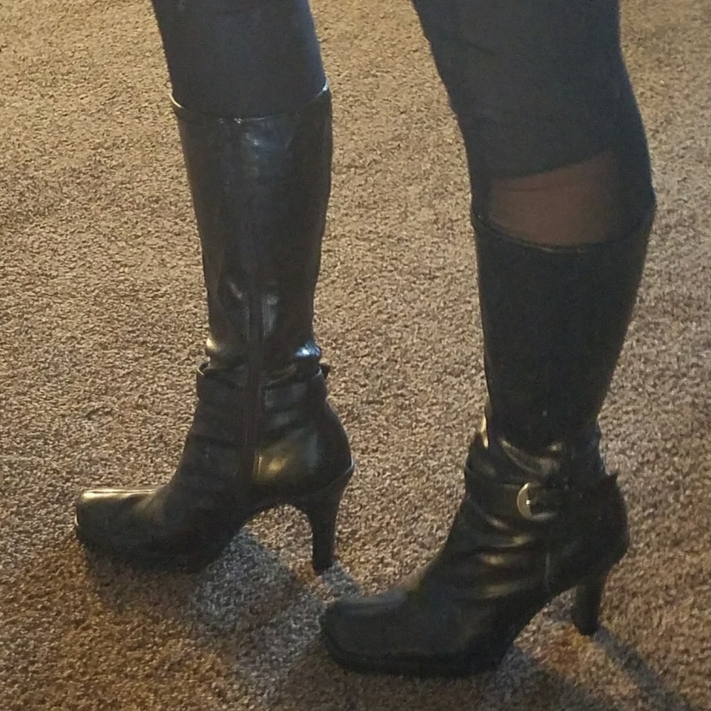 Mid-calf boots